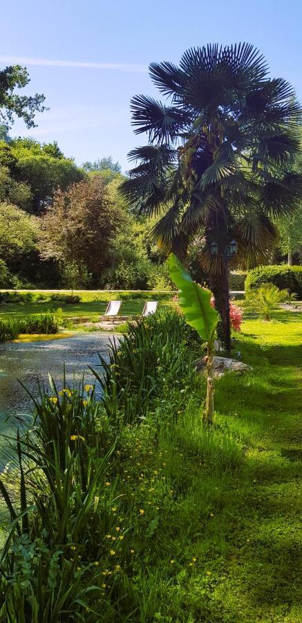 Le Vieux Moulin Gites - A Charming Stone Cottage With Garden View And Seasonal Pool Guégon 外观 照片